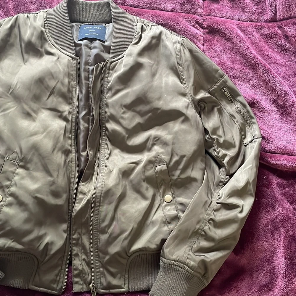 Bomber Jacker - Picture 2 of 6